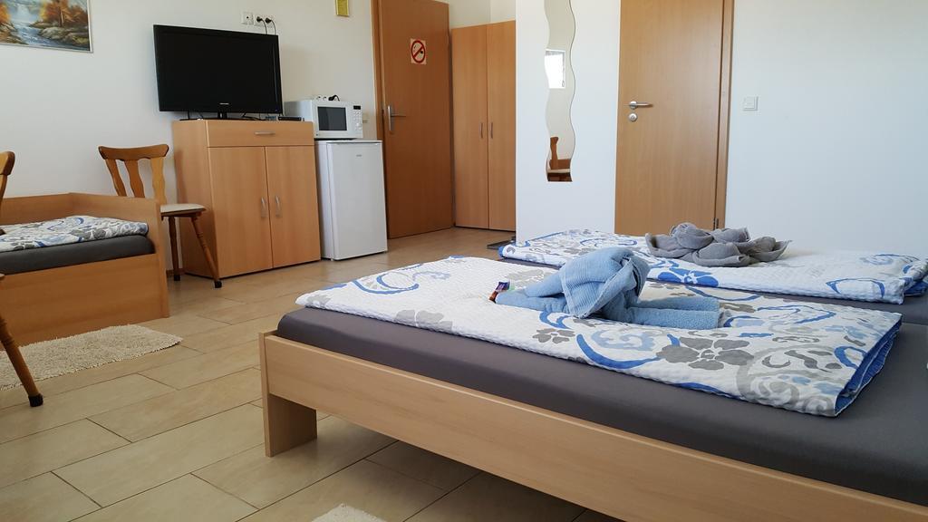 Pension Assmann Langenbruck Exterior foto